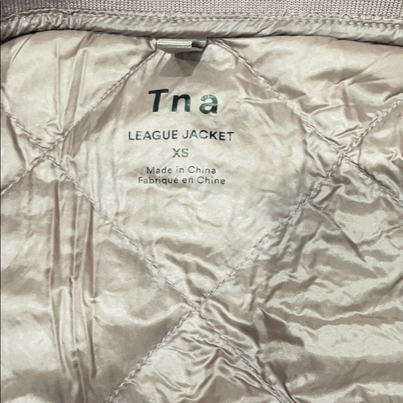 TNA bubble bomber jacket - Picture 3 of 3